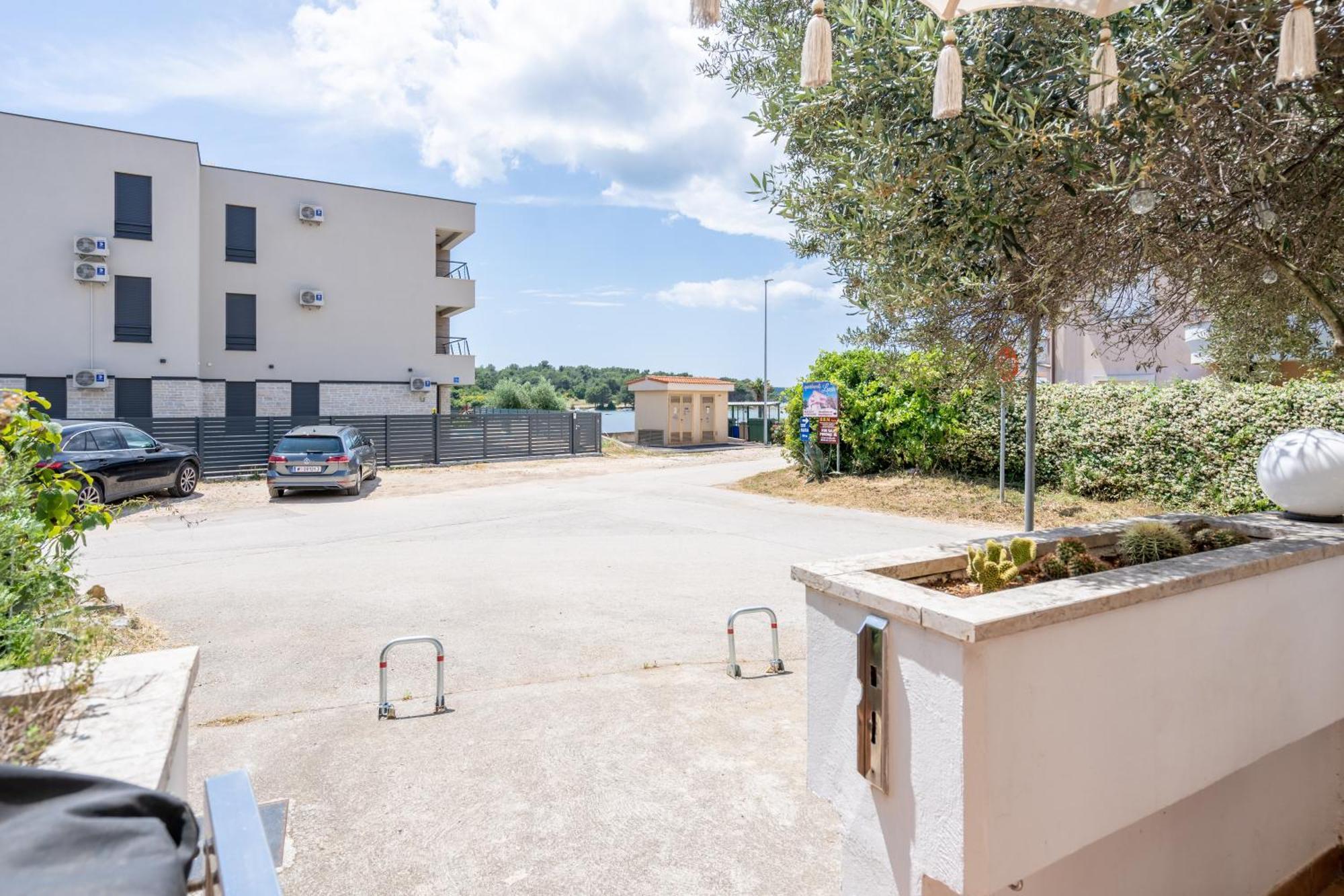 App Akumal-25M Zum Meer, Privatparkplatz, 50 Zoll Smart Tv, Sat メドゥリン エクステリア 写真